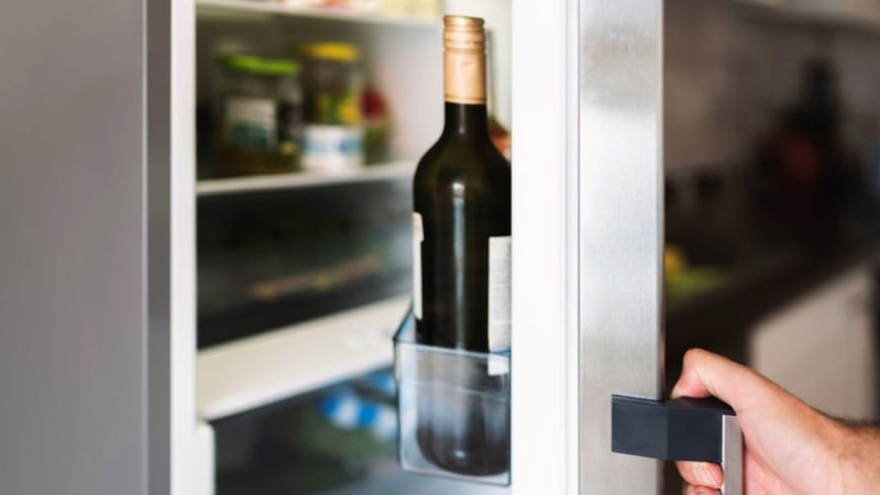 Bảo quản rượu trong tủ lạnh