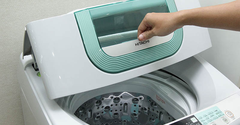 Cho máy giặt vận hành bình thường để nghe độ ồn của động cơ