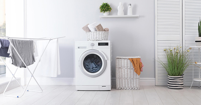 Kiểm tra và đảm bảo rằng máy giặt được đặt ở vị trí cân bằng