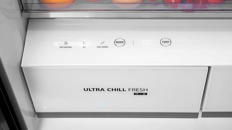 Ngăn đông mềm trong tủ lạnh Toshiba 4 cánh có thiết kế kín