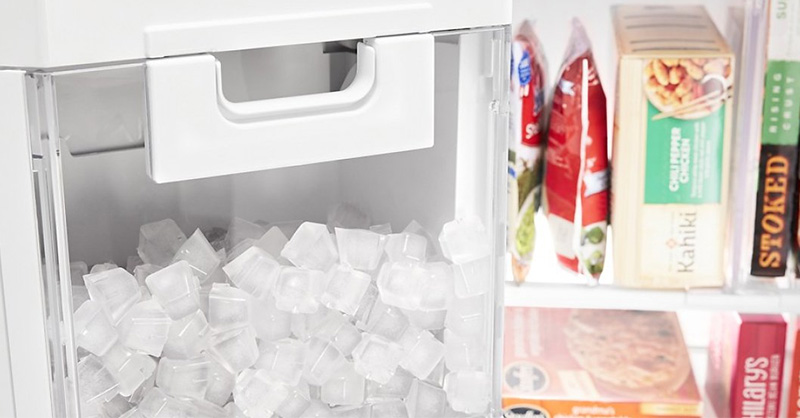 Thông thường, tủ lạnh cần từ 4 đến 6 tiếng để làm đông đá