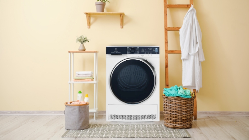 Máy Sấy Bơm Nhiệt Electrolux 8 Kg EDH803Q7WB